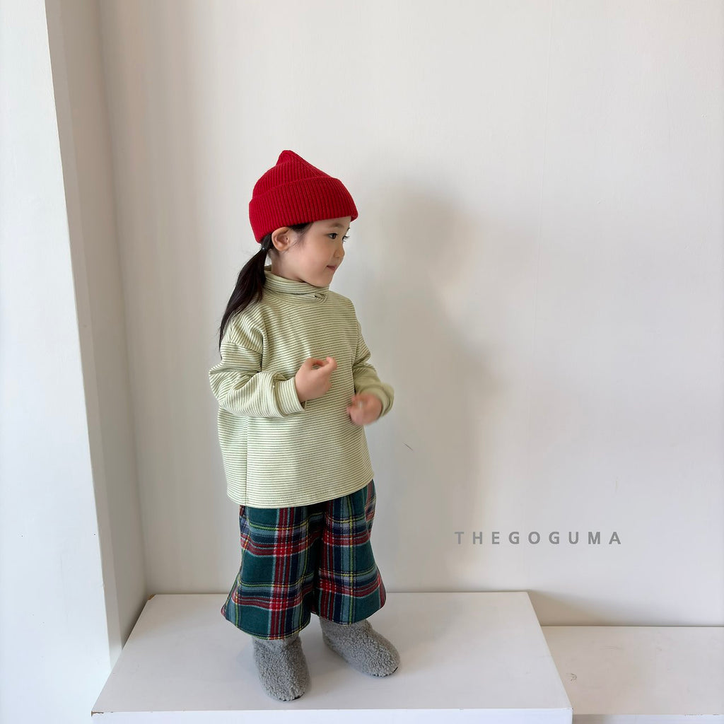 THE GOGUMA マルチボーダータートルネックTシャツ