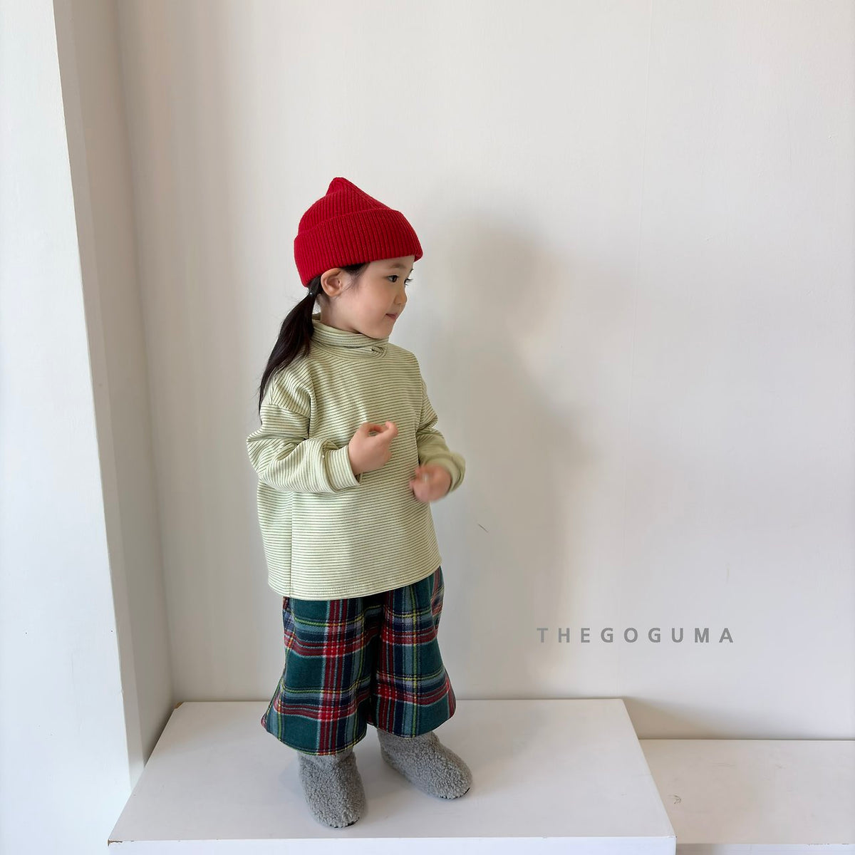THE GOGUMA マルチボーダータートルネックTシャツ