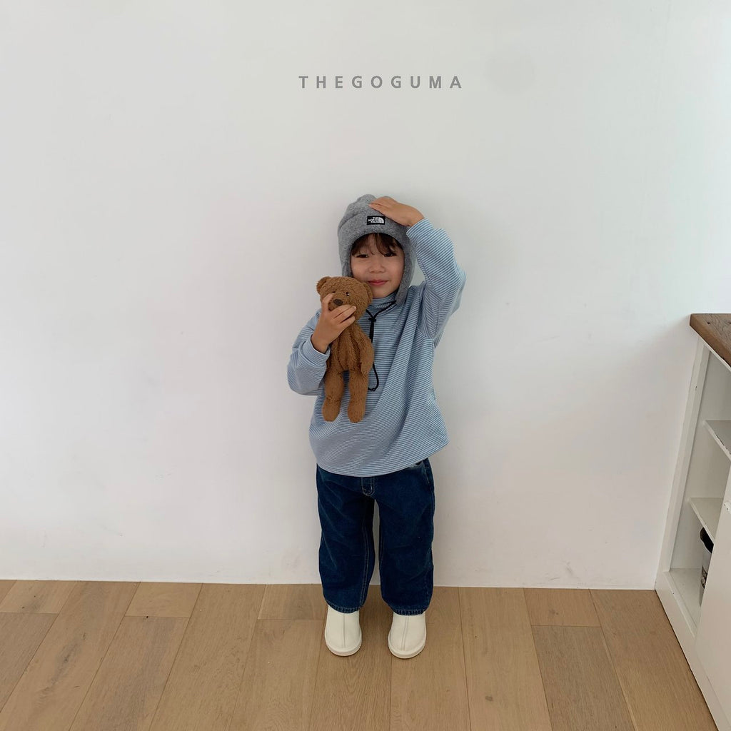 THE GOGUMA マルチボーダータートルネックTシャツ