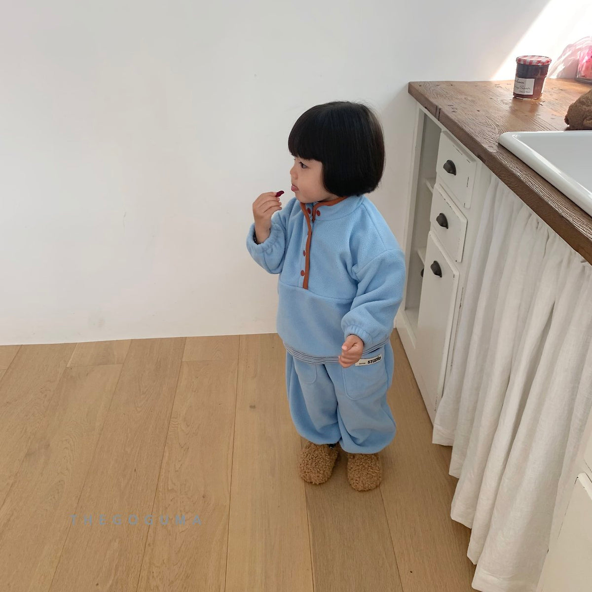 THE GOGUMA トゥーマッチ配色アノラック