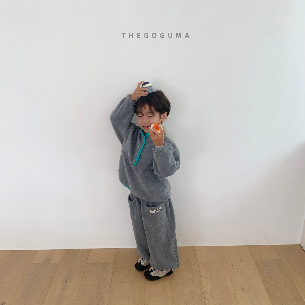 THE GOGUMA トゥーマッチ配色アノラック