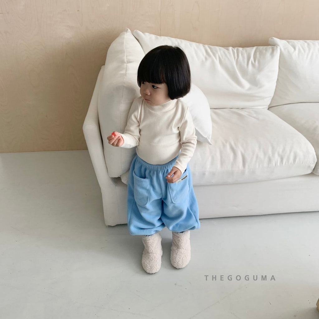 THE GOGUMA ふんわりボーダー&無地タートルネックTシャツ