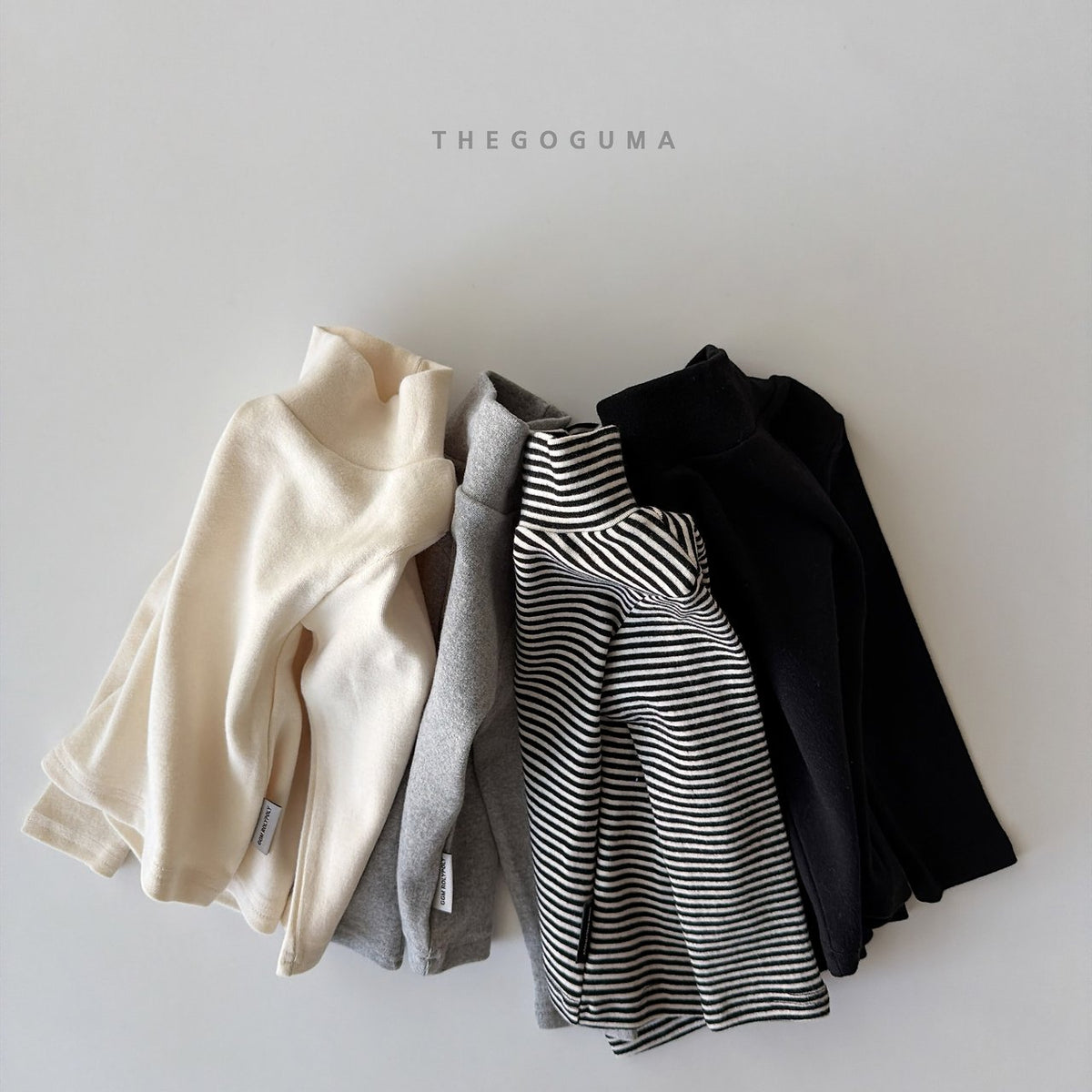THE GOGUMA ふんわりボーダー&無地タートルネックTシャツ