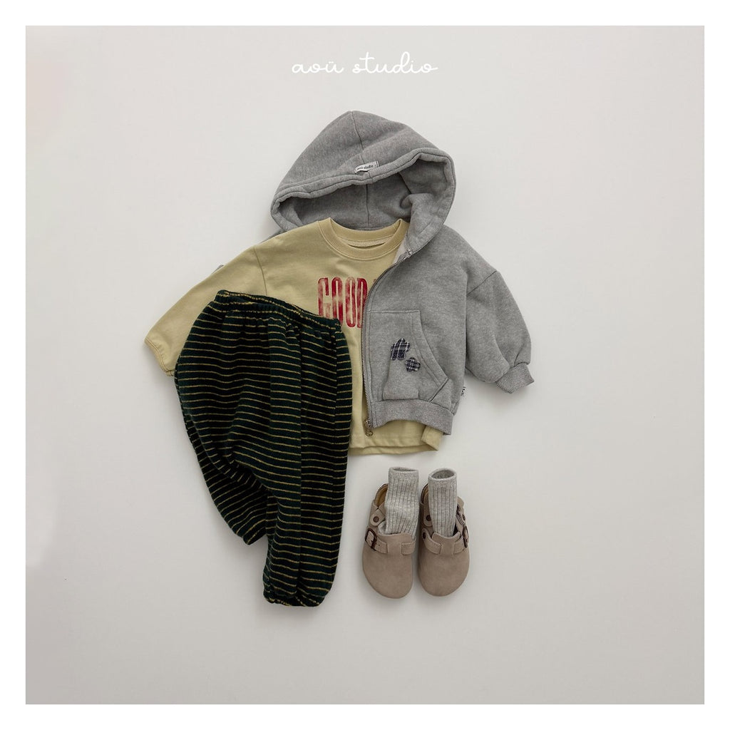 aou studio グッドデイTシャツ