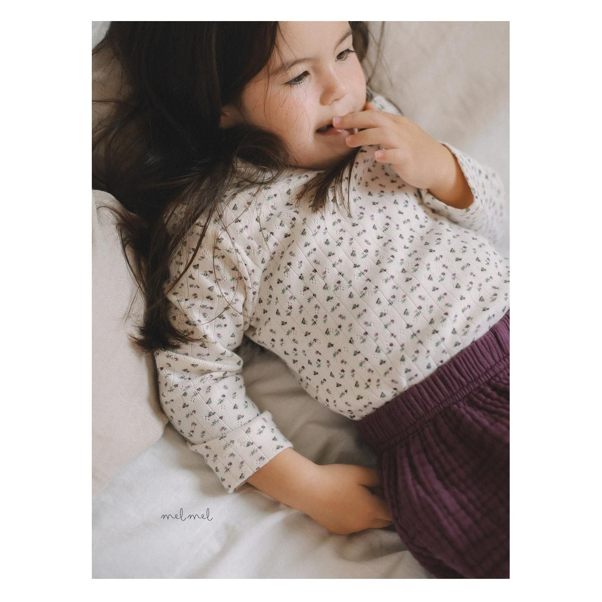 melmel フラワーリブTシャツ