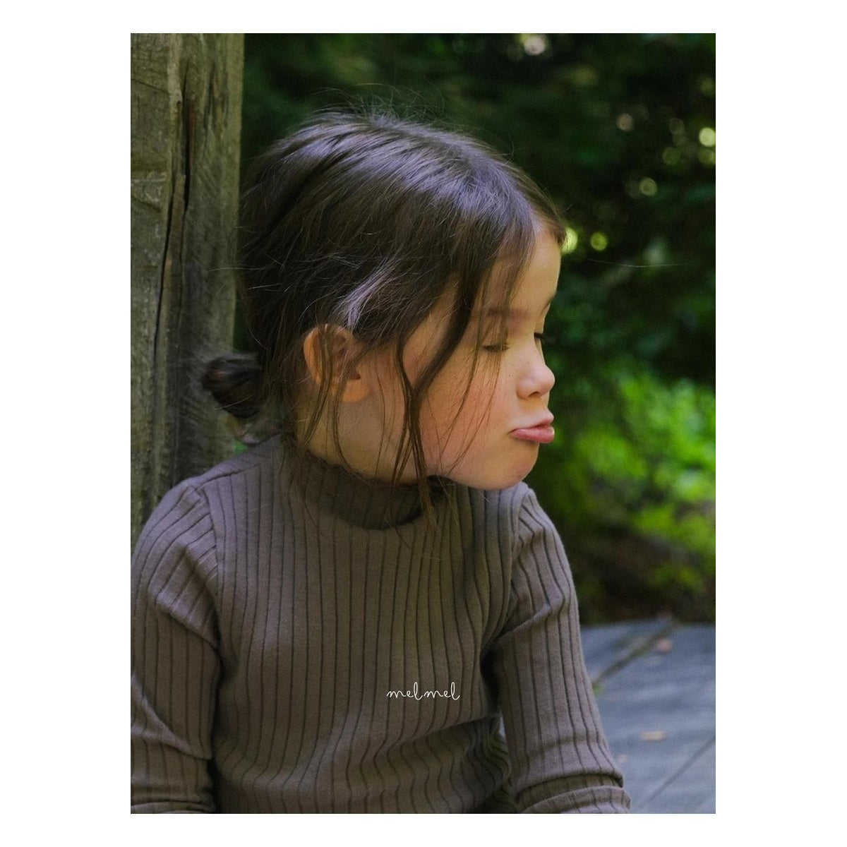 melmel モックネックリブTシャツ