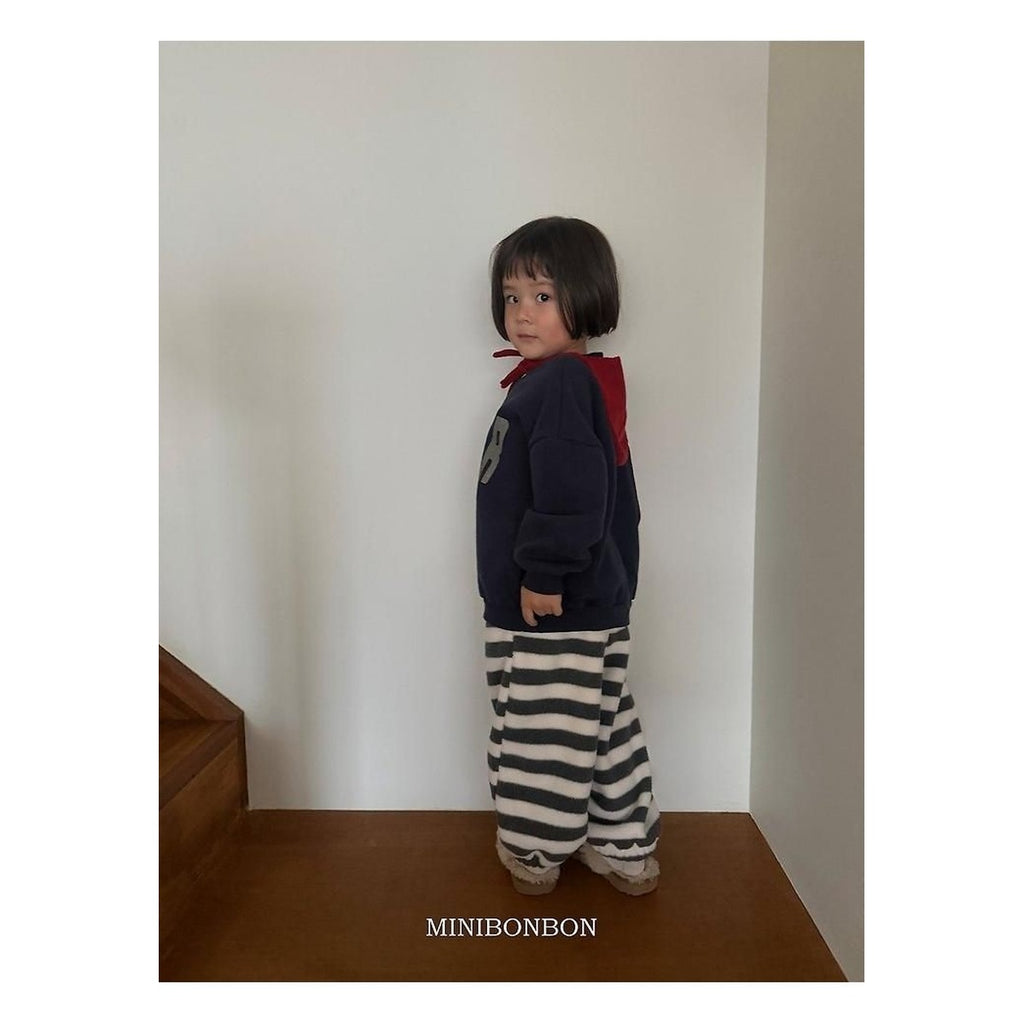 mini bonbon メランダンガラジョガーパンツ