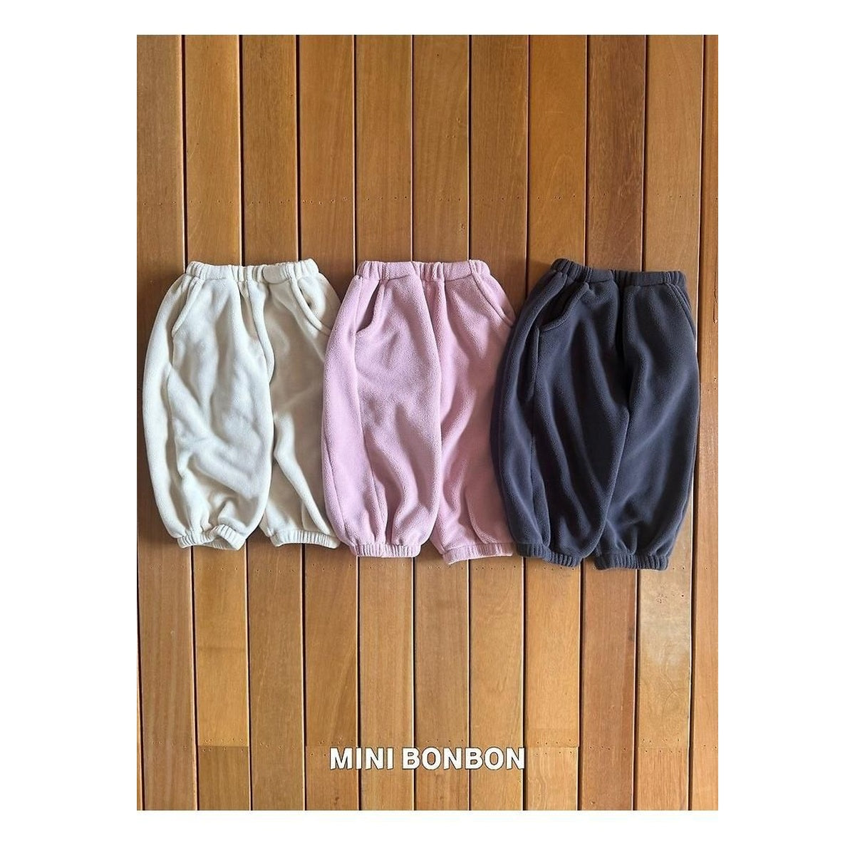 mini bonbon 雪だるまジョガーパンツ