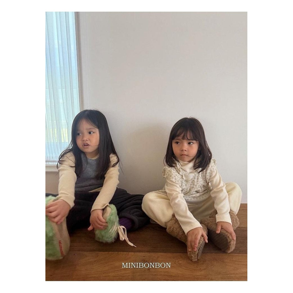 mini bonbon オギョウパンツ