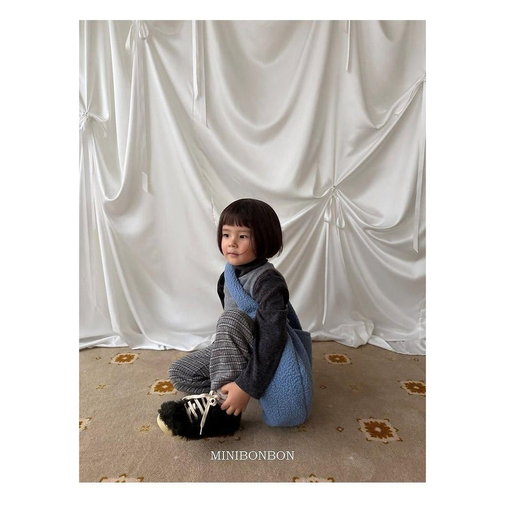 mini bonbon リブハーフタートルネックニット