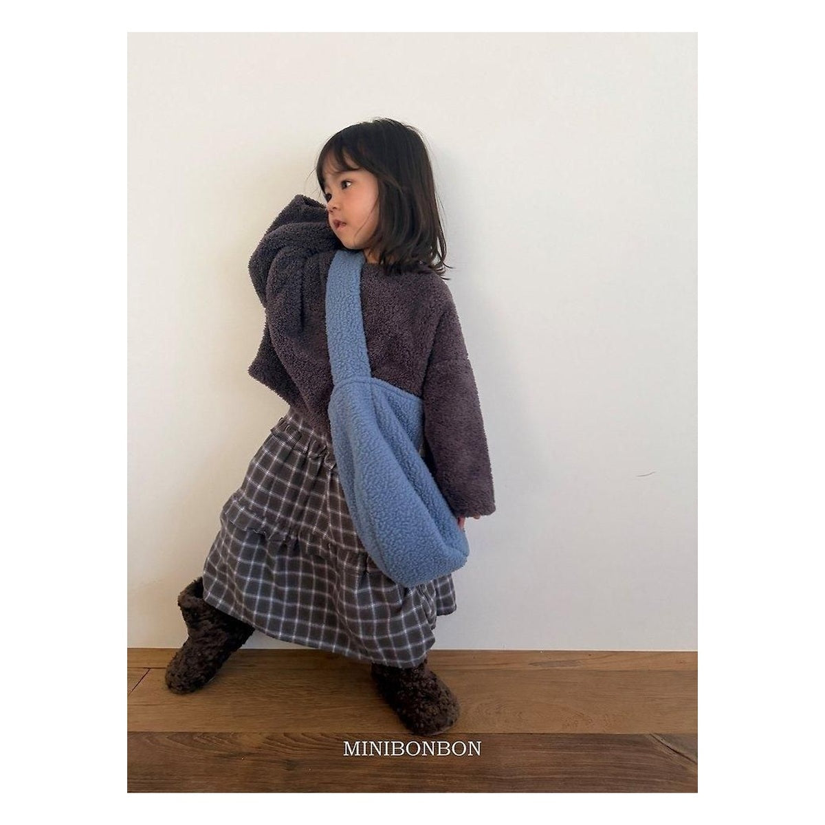 mini bonbon ふわふわカール　ニットトップスカーリーロンT