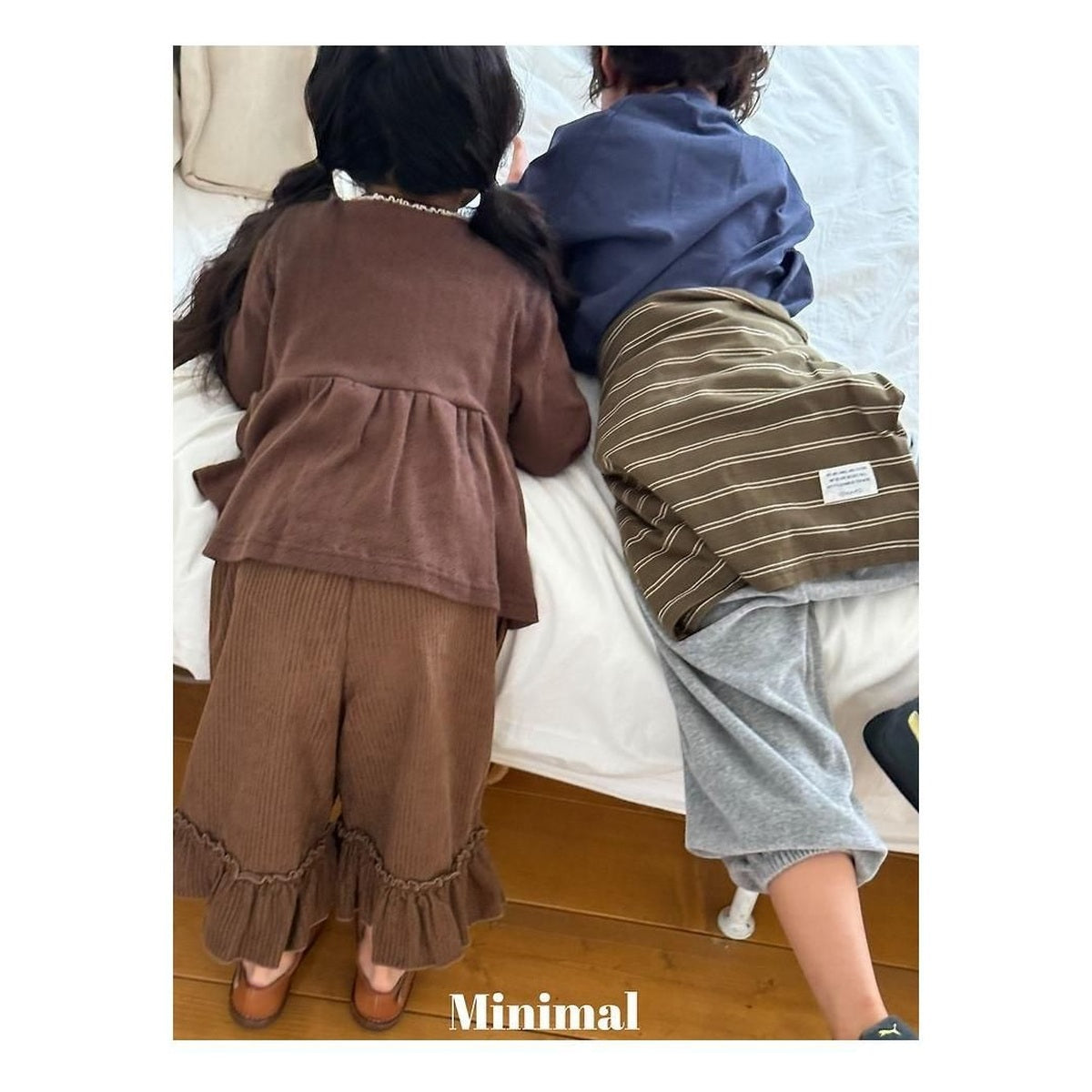 minimal レースフリルカーディガン