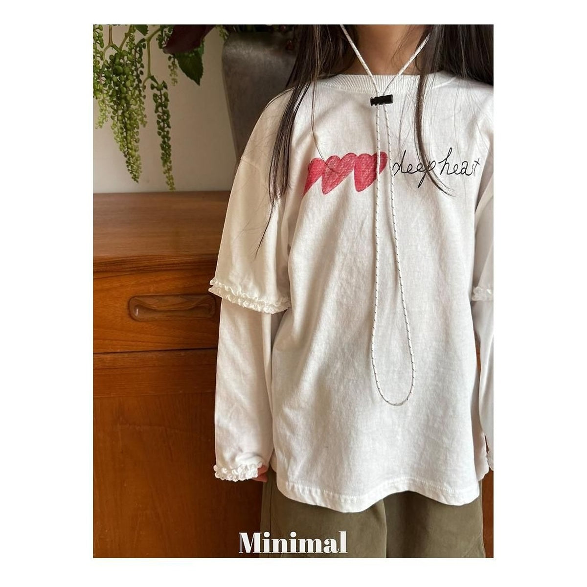 minimal ディープハートレースTシャツ
