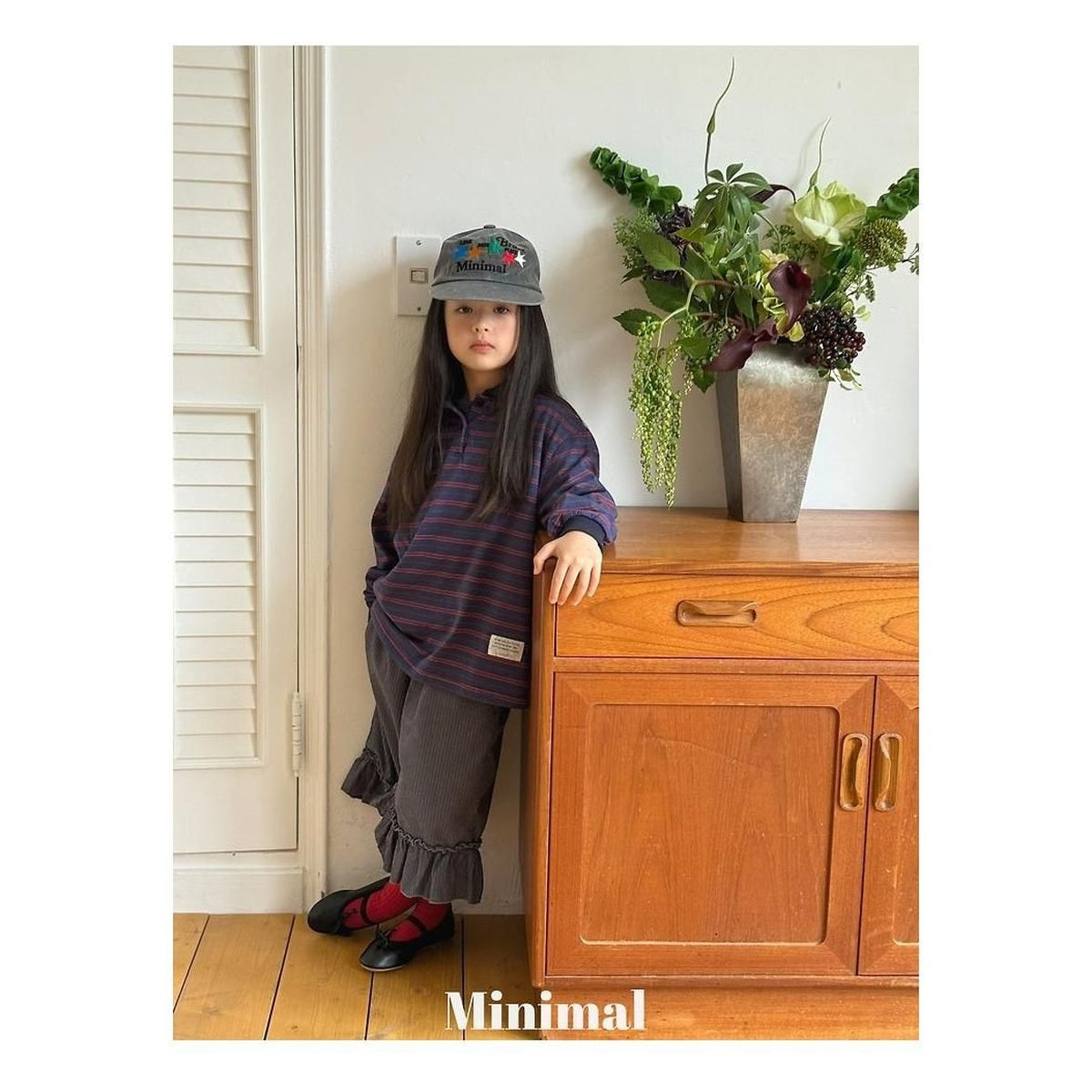 minimal モダールフリルパンツ