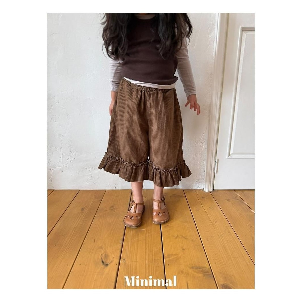 minimal モダールフリルパンツ