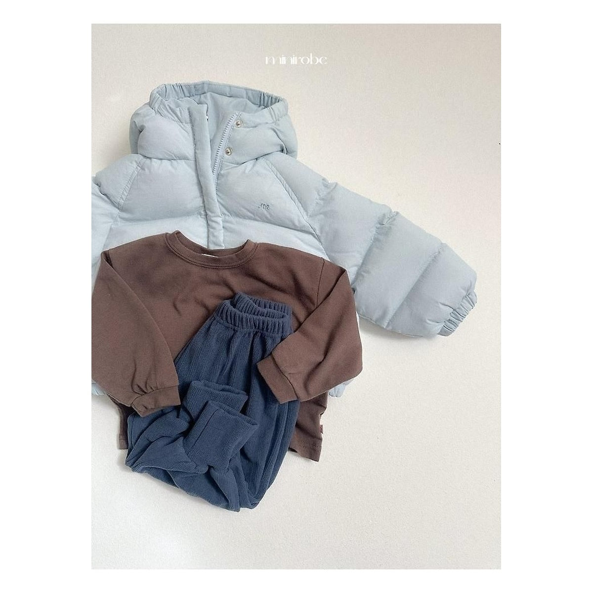 minirobe ルーズベーシックTシャツ