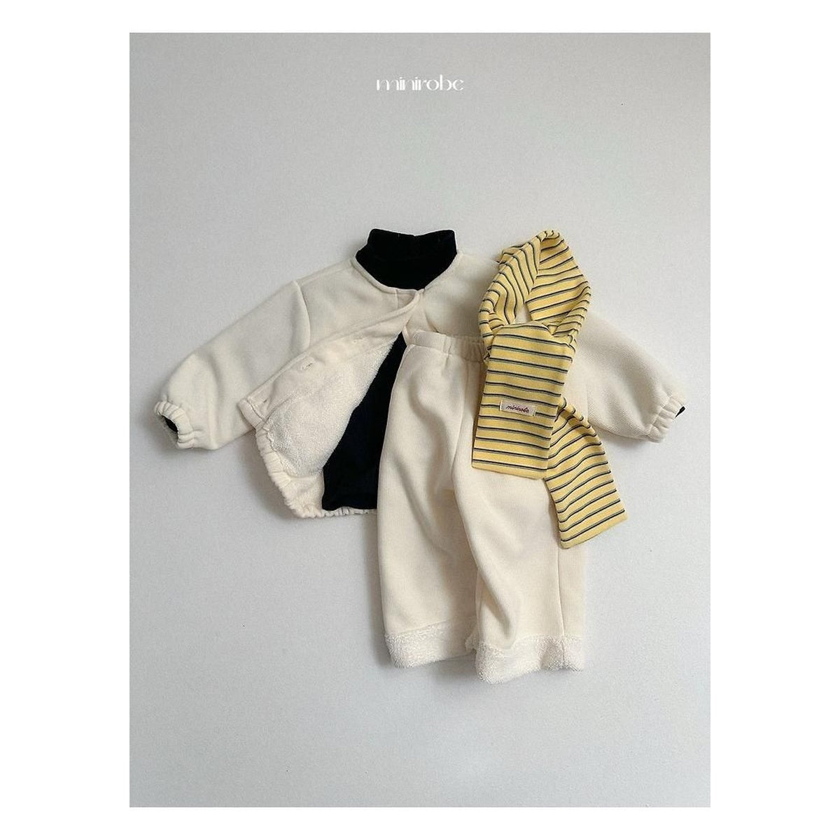 minirobe ロールアップ一直線パンツ