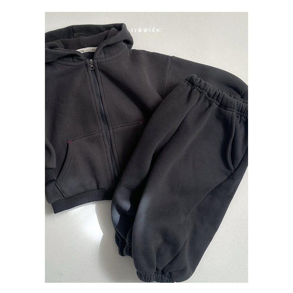 minirobe ベルベットフードジップアップ