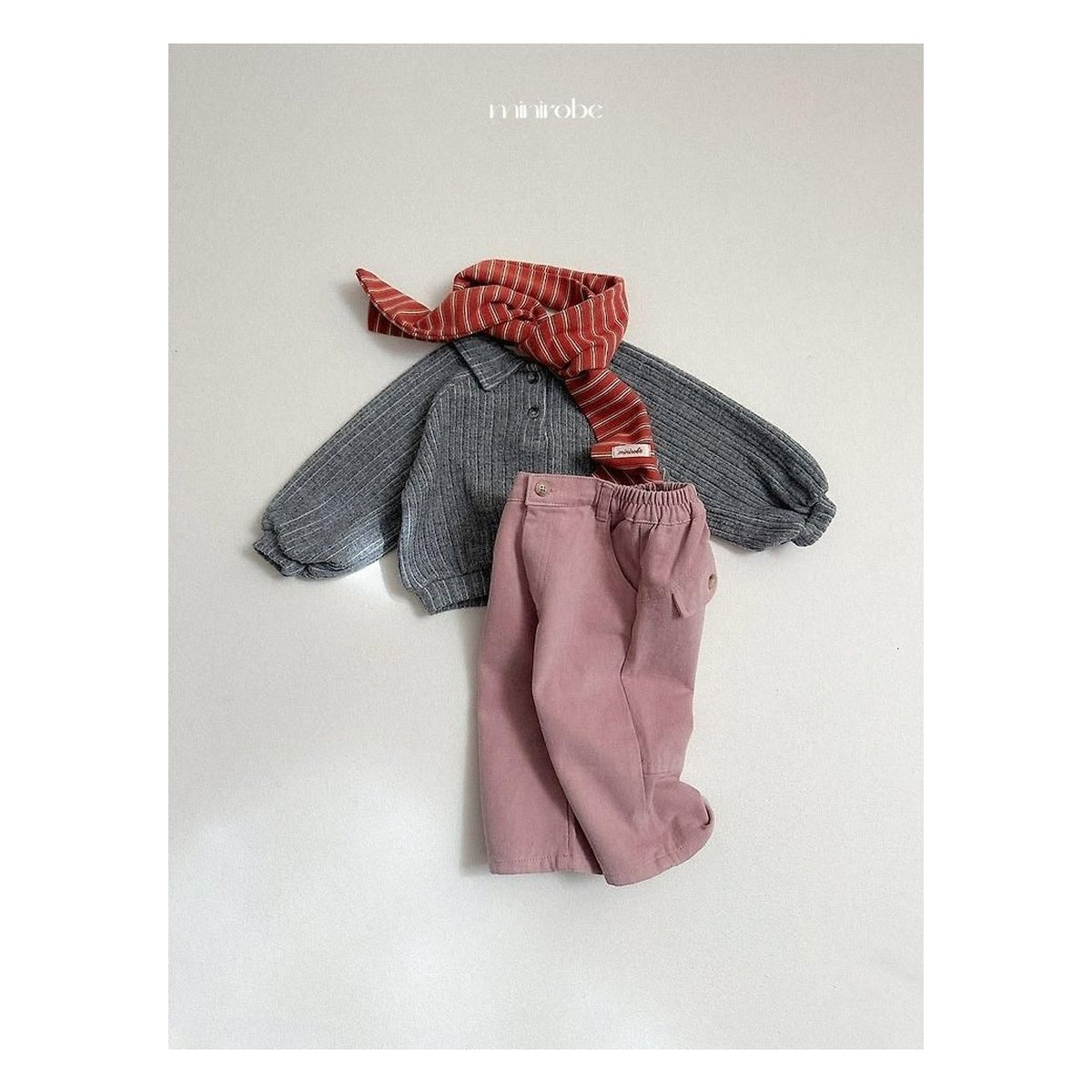 minirobe ボーイカラーのスウェット