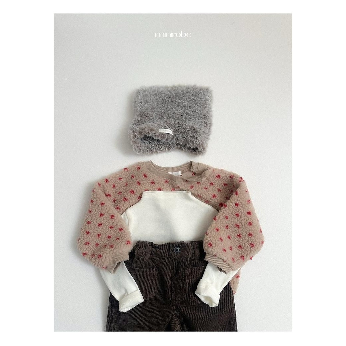 minirobe マルチダンブルスウェット