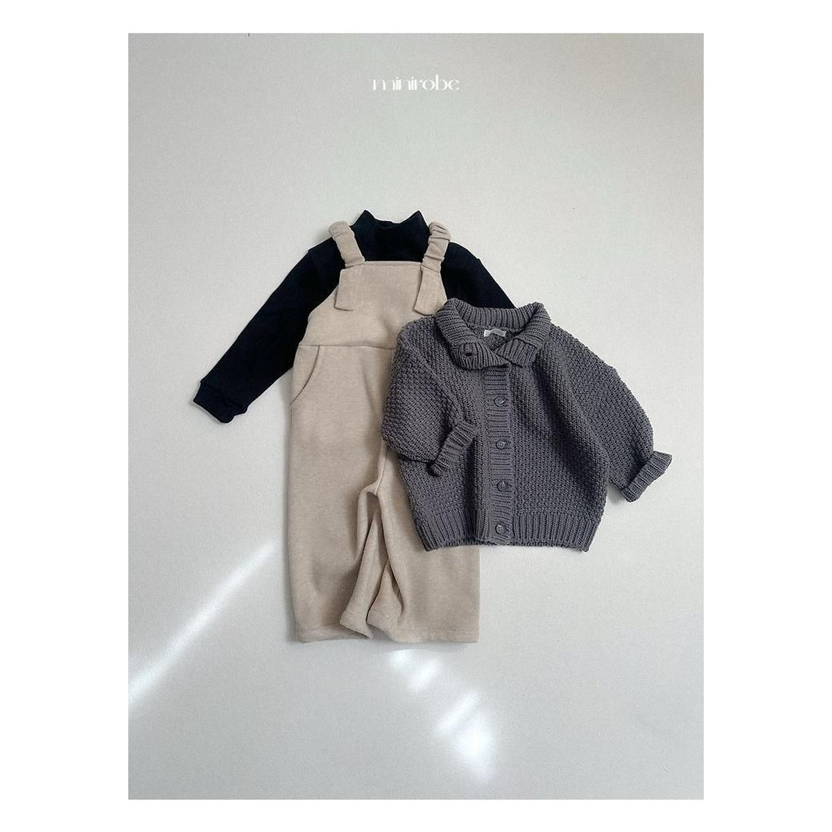 minirobe ワッフルハイネックカーディガン