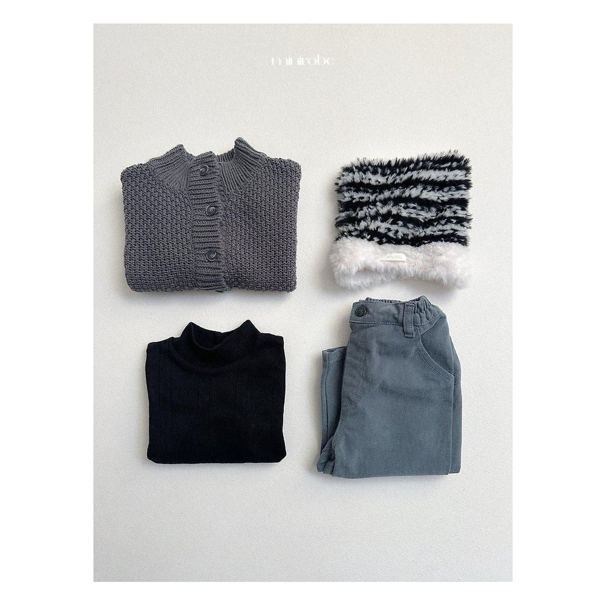minirobe ワッフルハイネックカーディガン