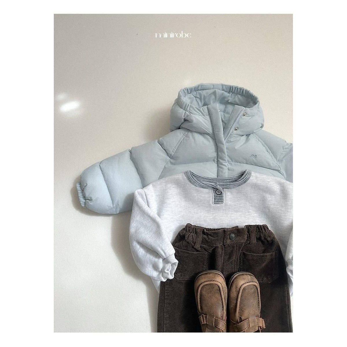 minirobe ロゴ入りロングパディング