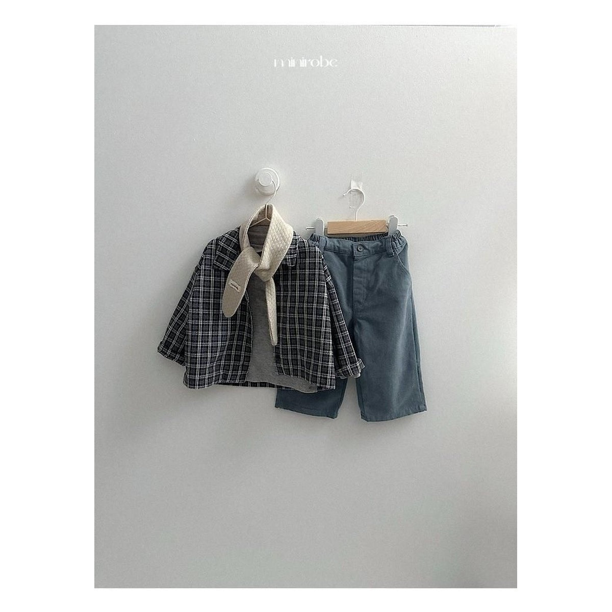 minirobe ウィンターマフラー FREE