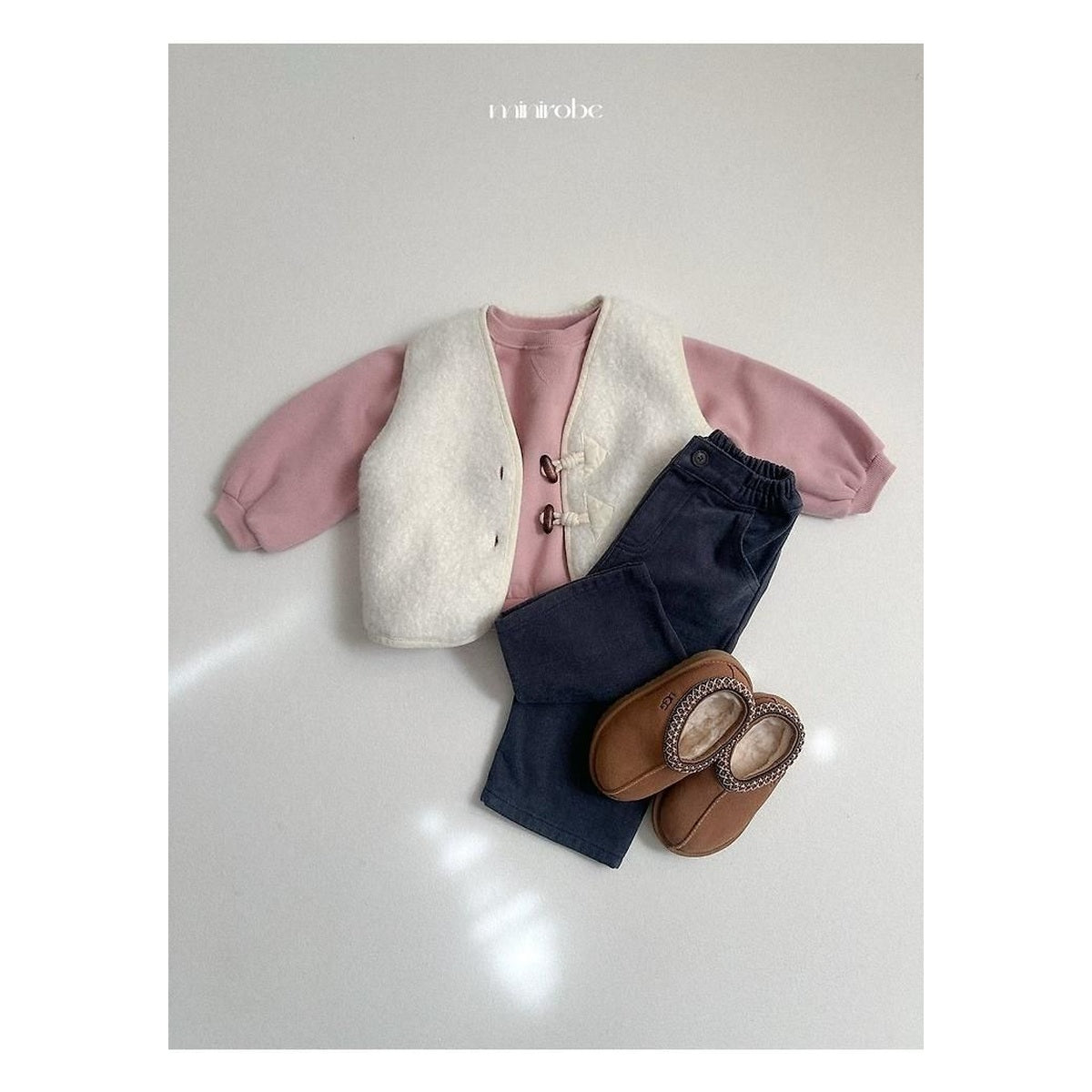 minirobe ラグランラウンドスウェット