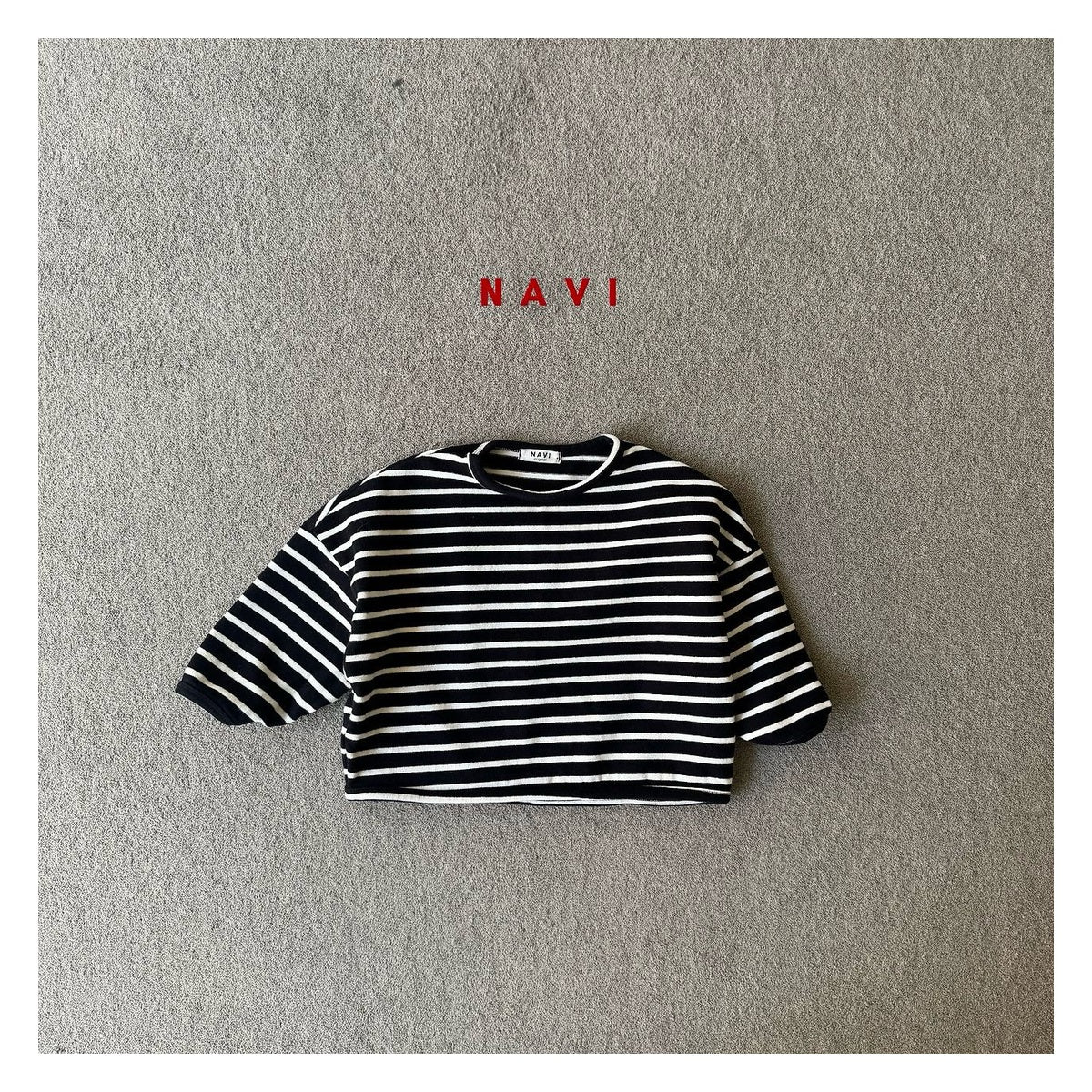 NAVI パイン Tシャツ
