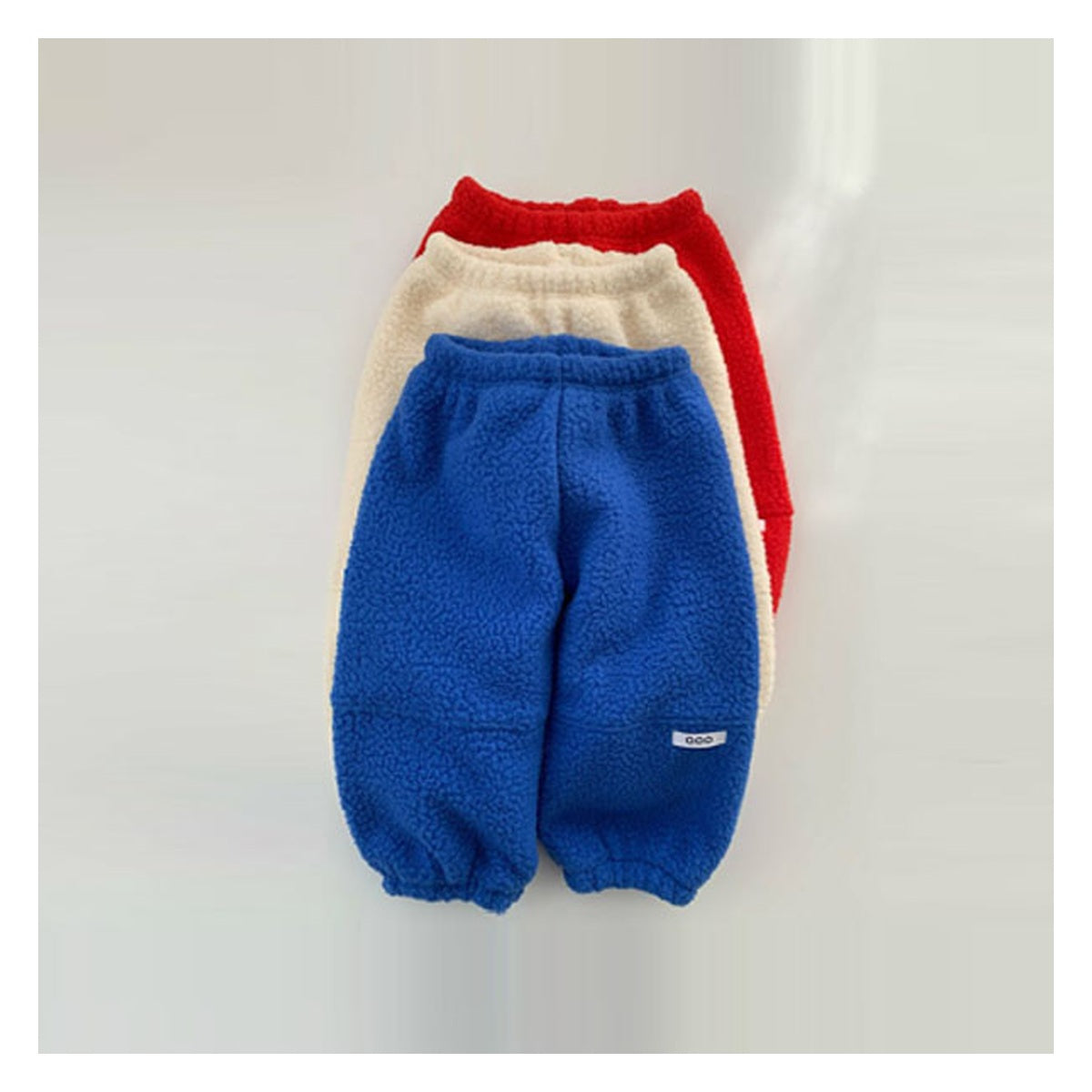 O.O.O もちもちボアパンツ
