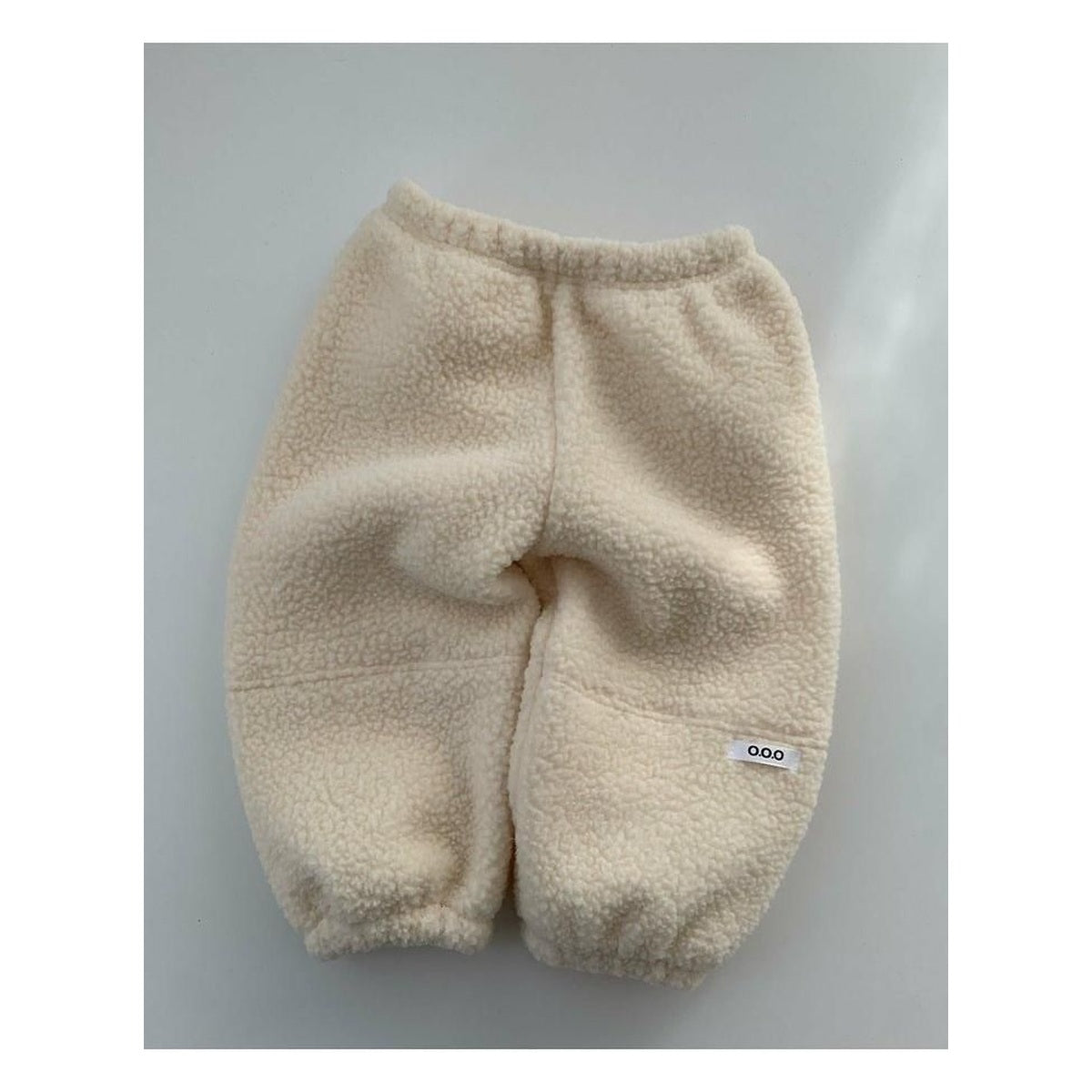 O.O.O もちもちボアパンツ