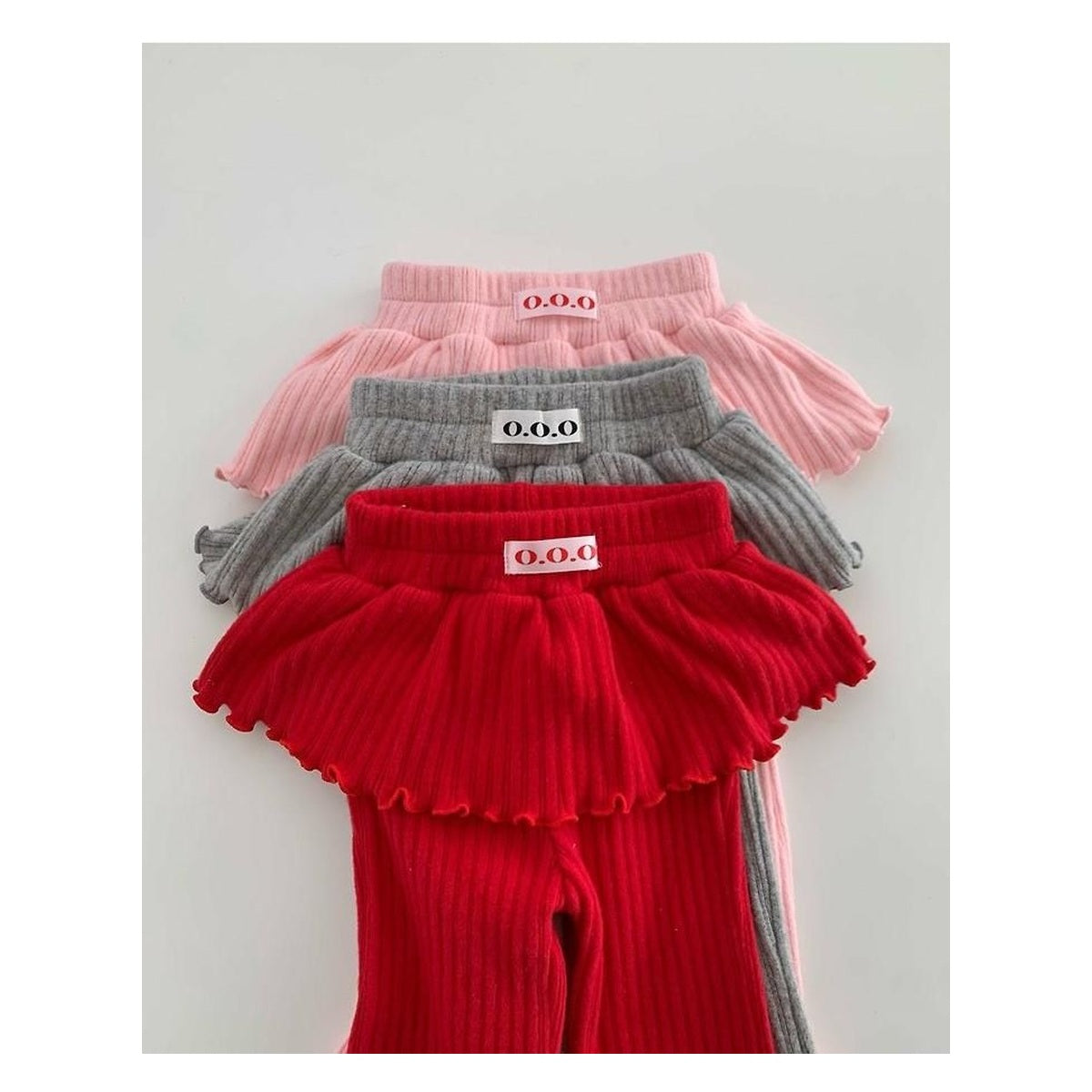 O.O.O ステラプリルブーツカットパンツ