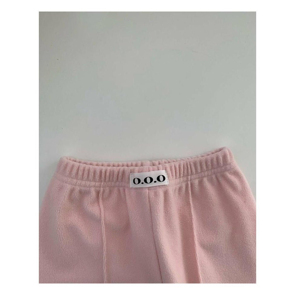 O.O.O モーニングパンツ