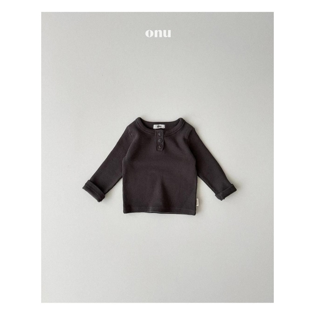 ONU クロッフルボタンTシャツ