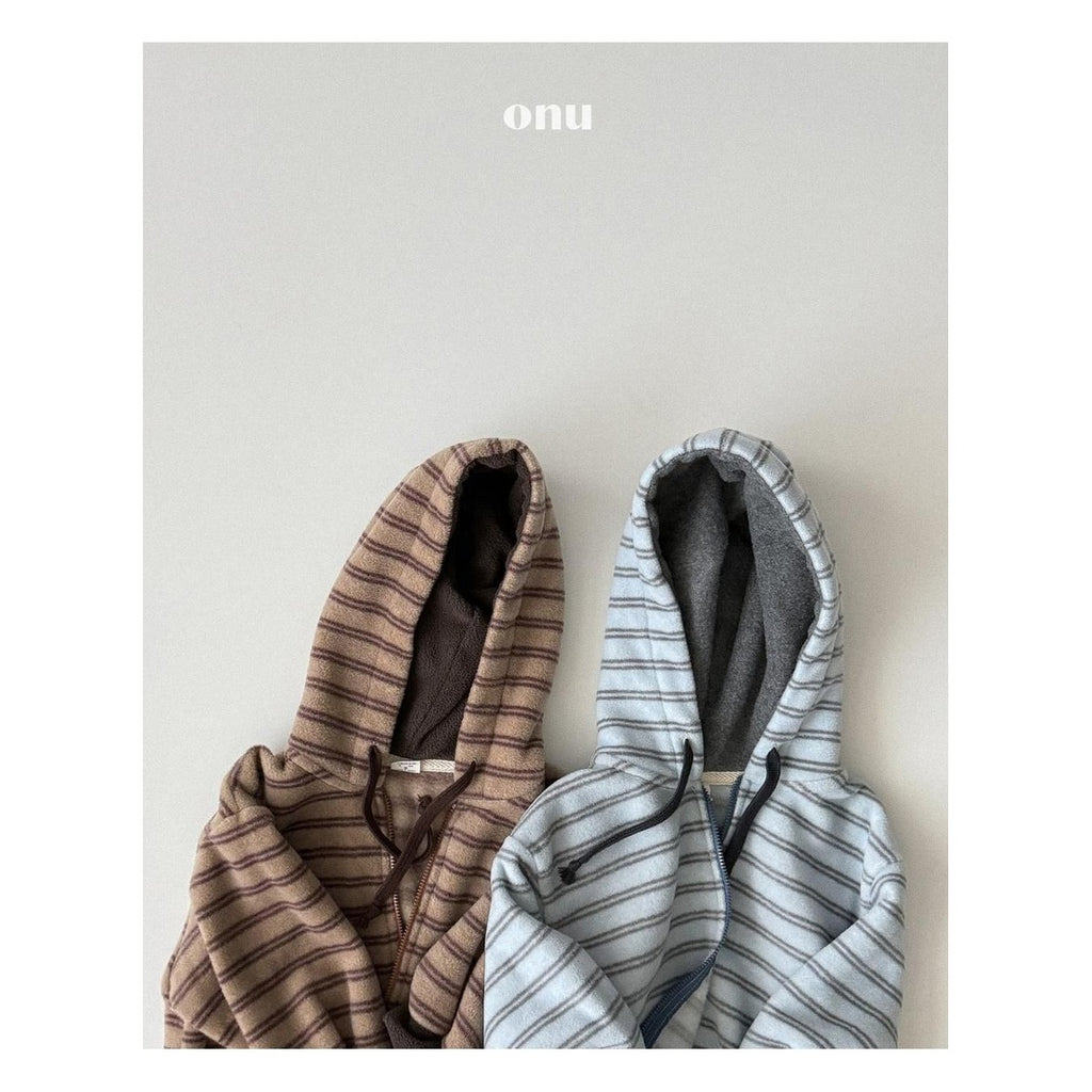 ONU ミルクソーダフードジップアップ