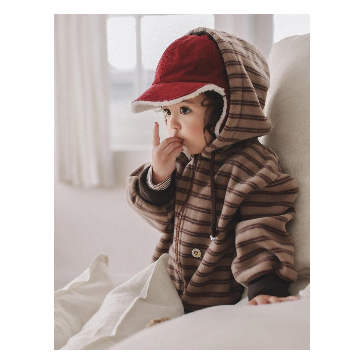 ONU ミルクソーダフードジップアップ