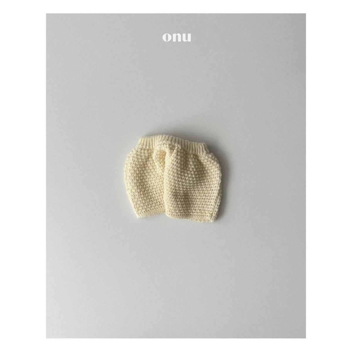 ONU 厚手ニットパンツ