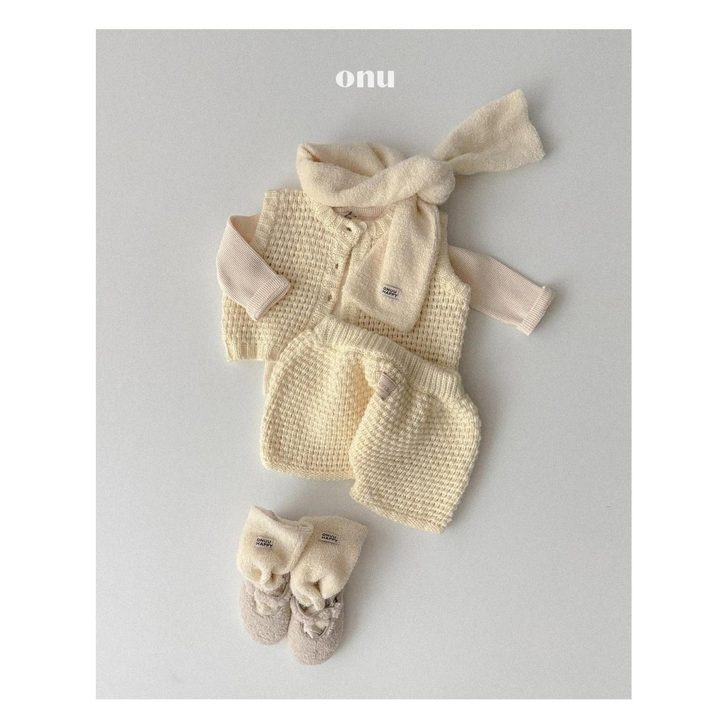 ONU 厚手ニットパンツ