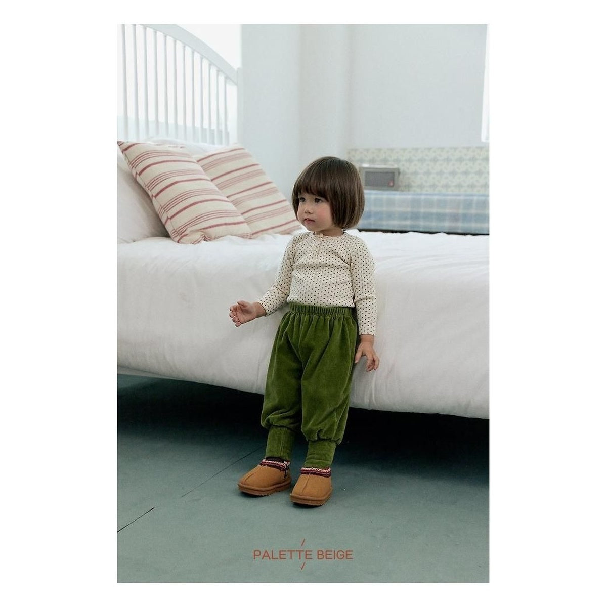 PALETTE BEIGE スターTシャツ
