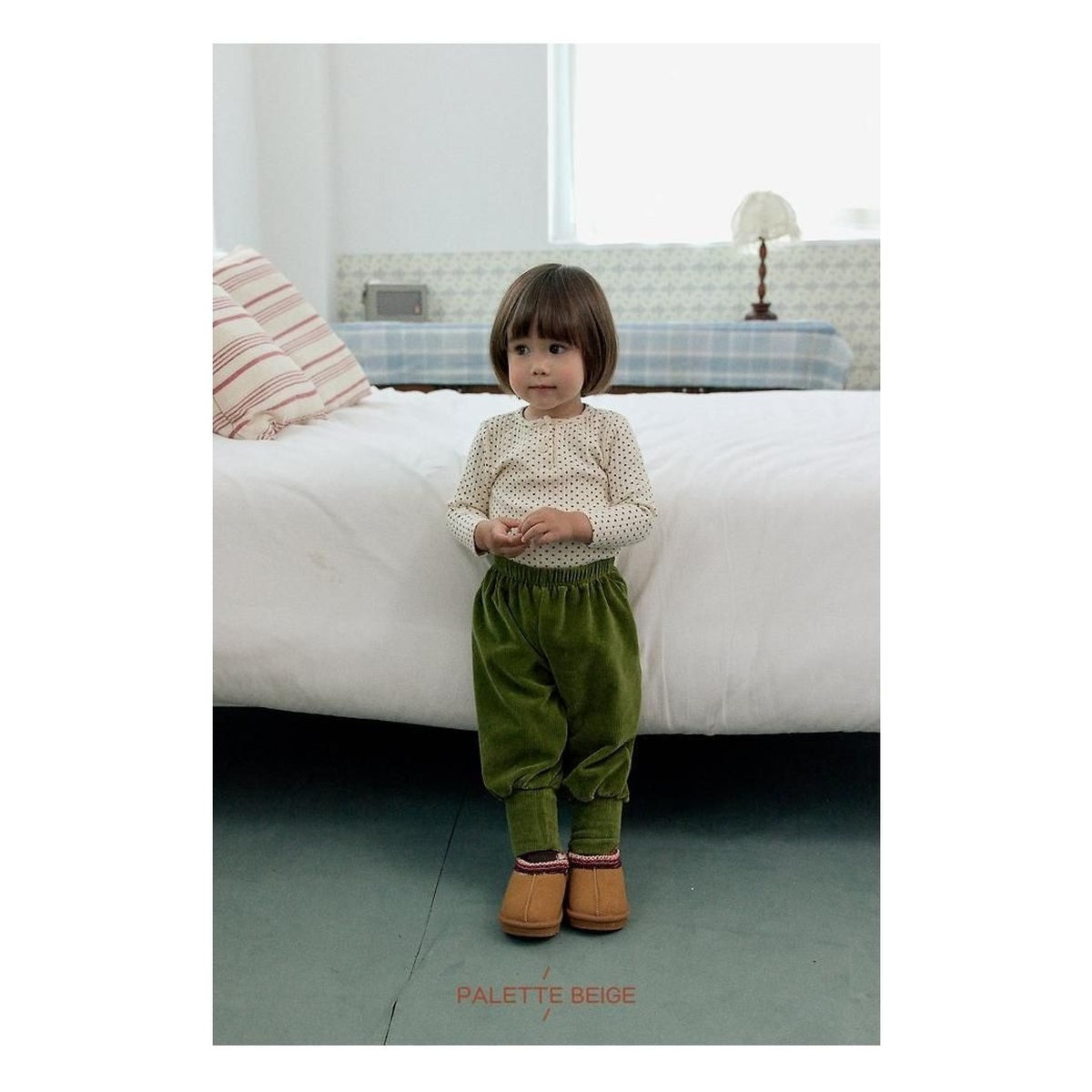 PALETTE BEIGE スターTシャツ