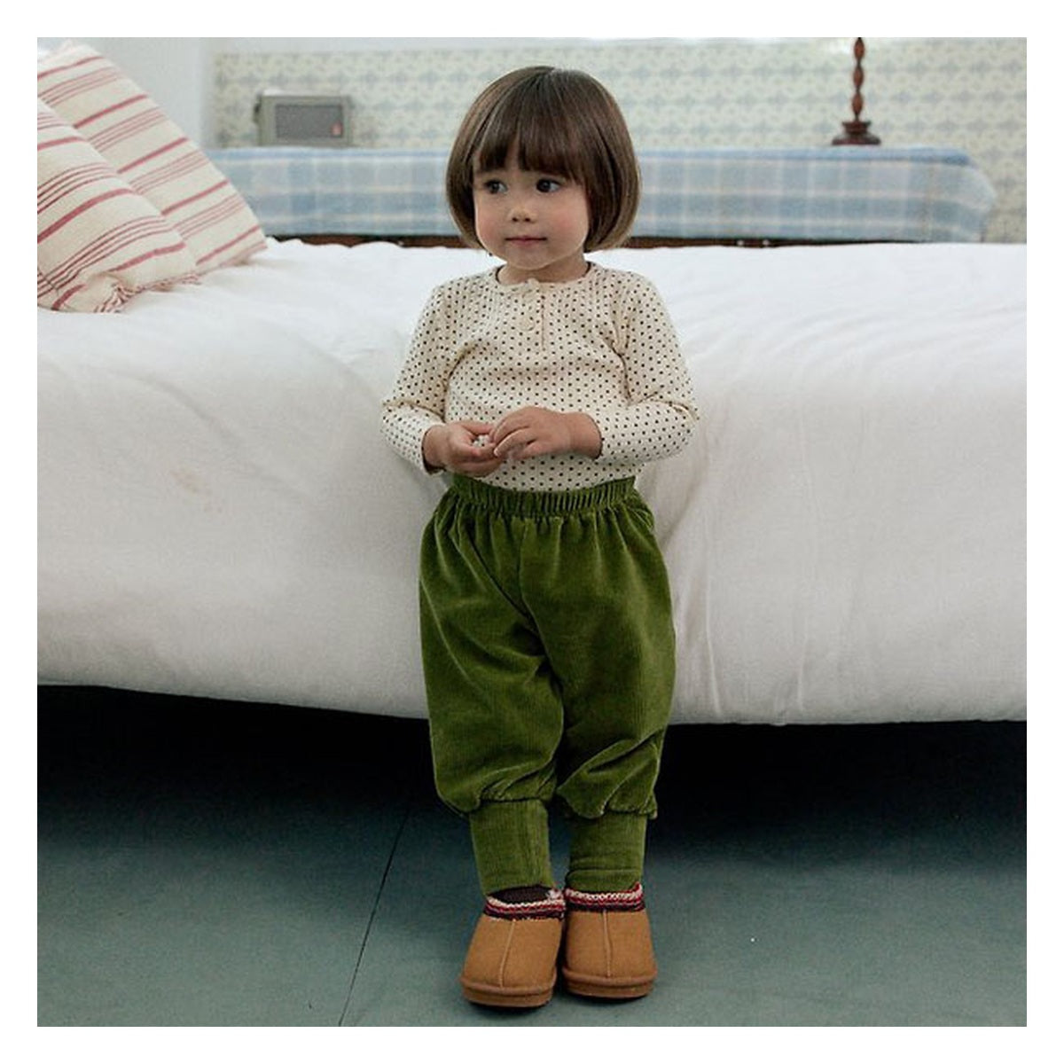 PALETTE BEIGE アラジンパンツ