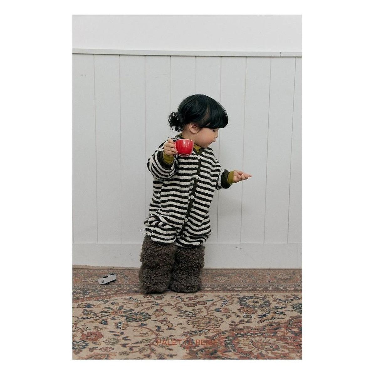 PALETTE BEIGE ベビータートルネックTシャツ
