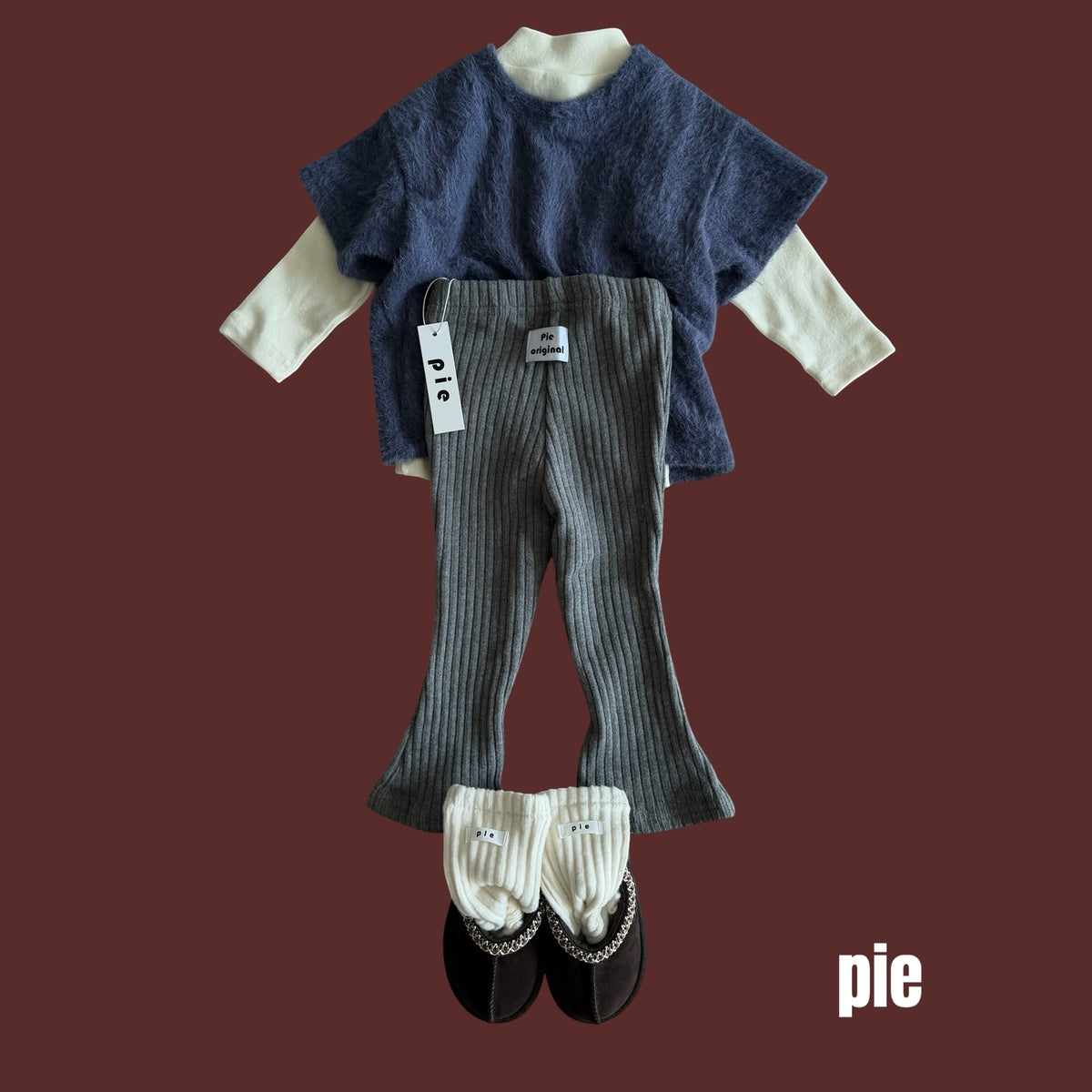 PIE バナナブーツカットパンツ