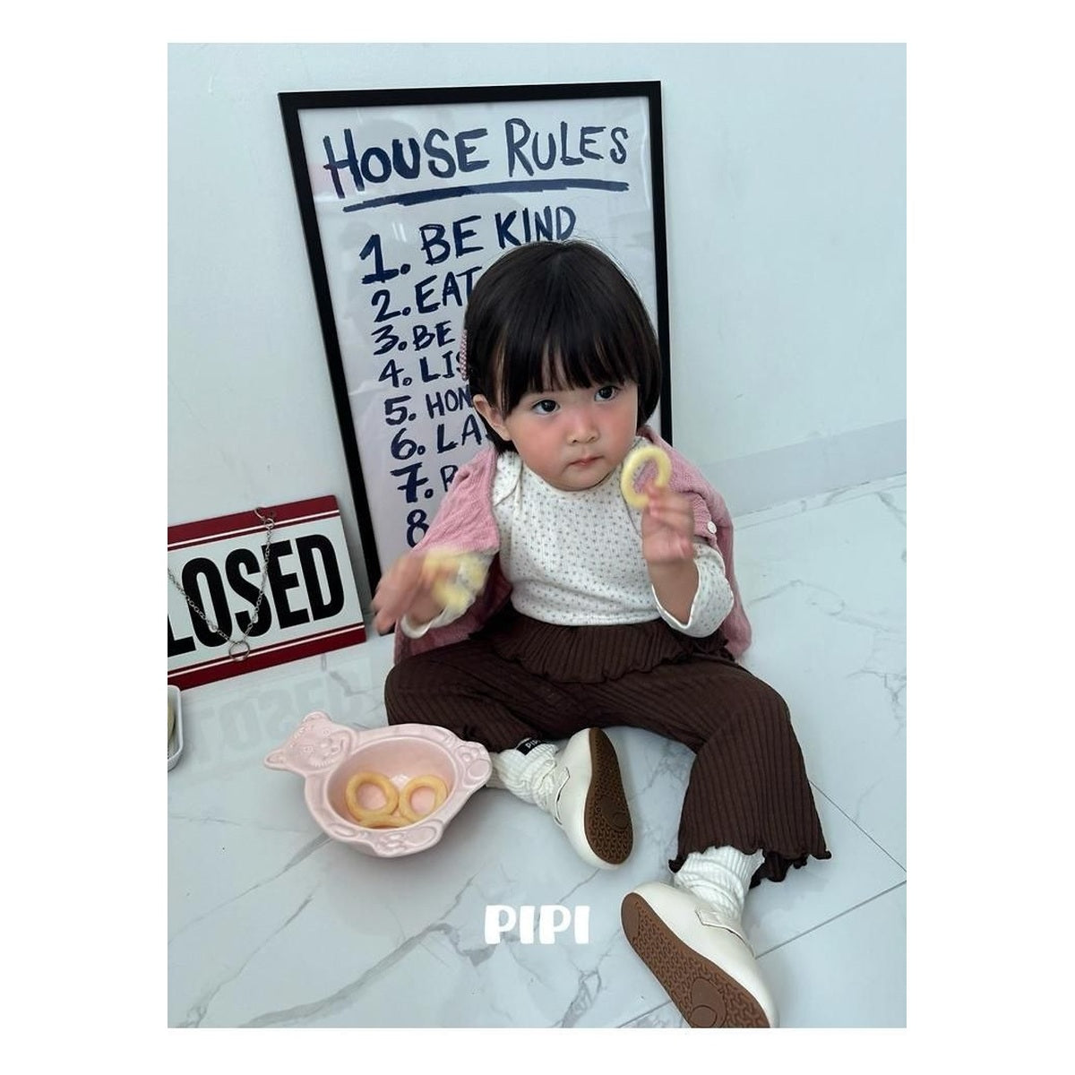 PIPI フリルパンツ