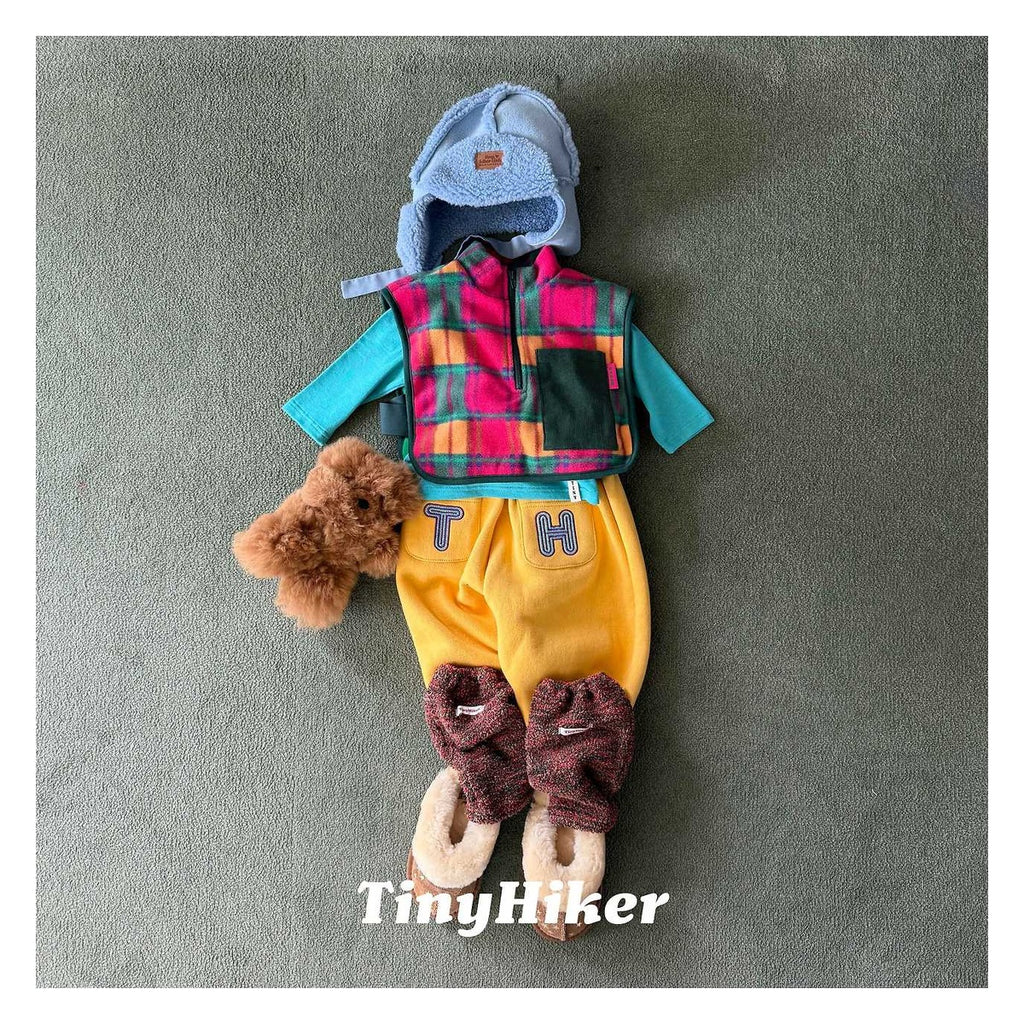 Tiny Hiker ポカポカうさみみ帽子