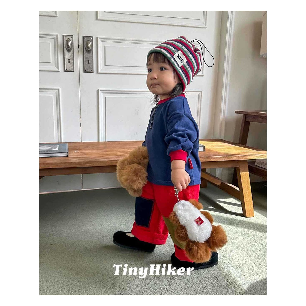 Tiny Hiker パッチコーデュロイパンツ