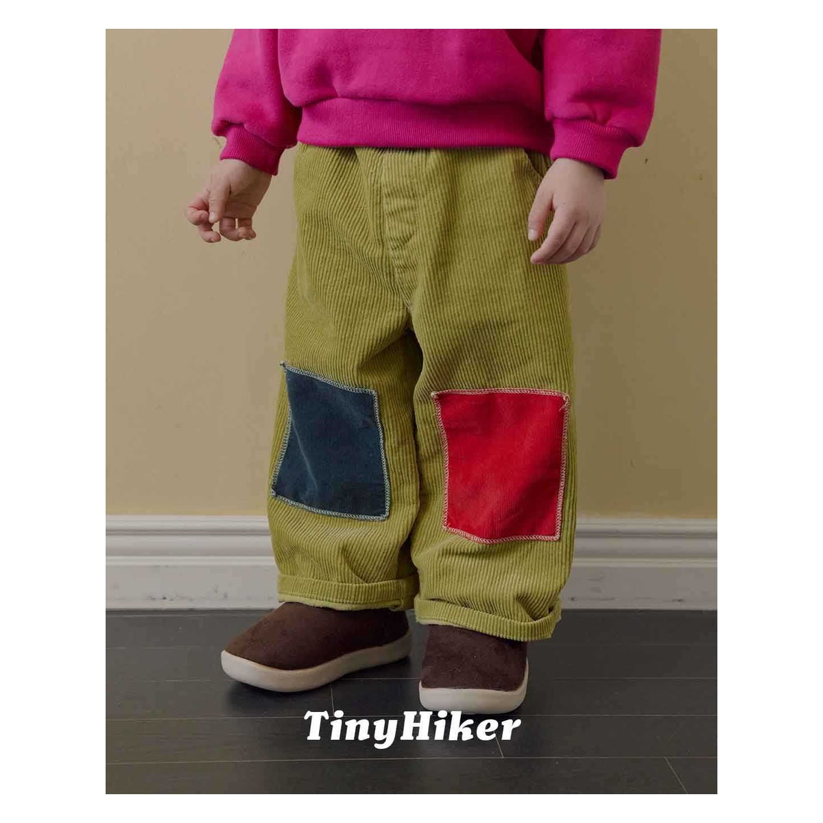 Tiny Hiker パッチコーデュロイパンツ