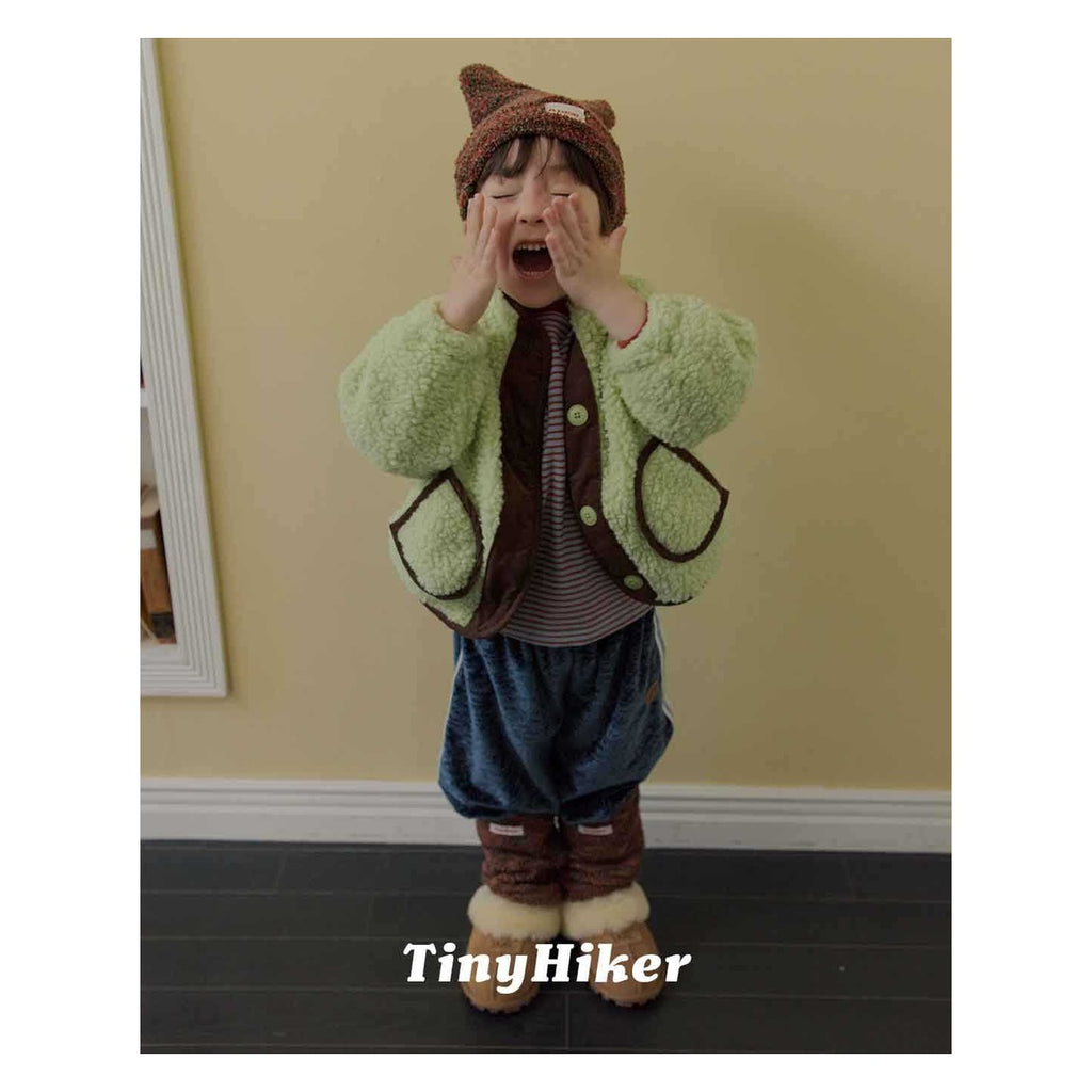 Tiny Hiker ふわふわボアジャンパー