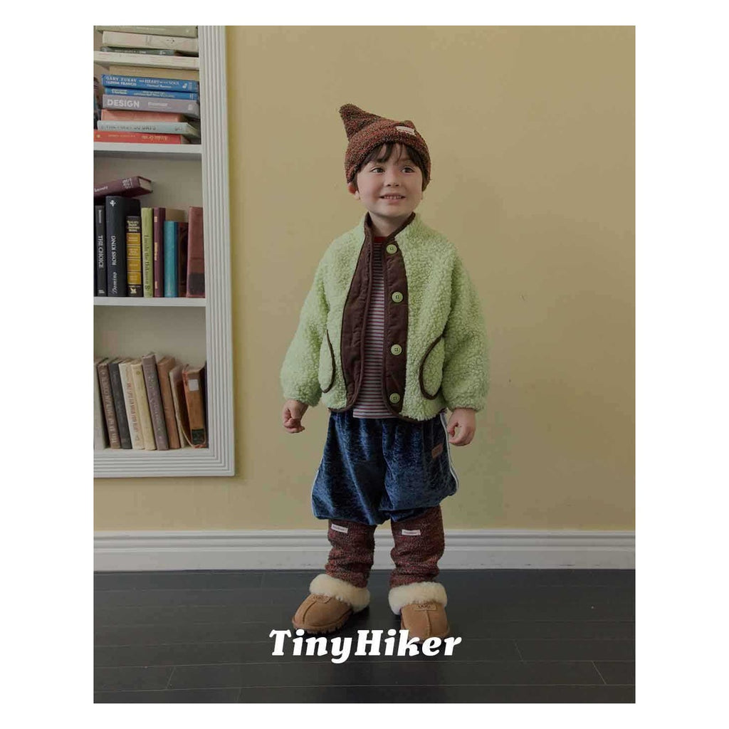 Tiny Hiker ふわふわボアジャンパー